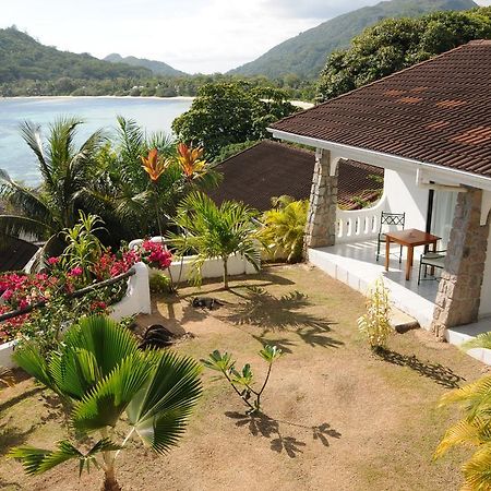 Edens Holiday Villas Port Glaud Bilik gambar